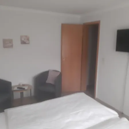Arndt Ug Hotel